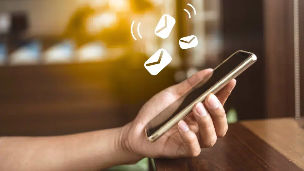 le-sms-publicitaire-petit-format-gros-impact