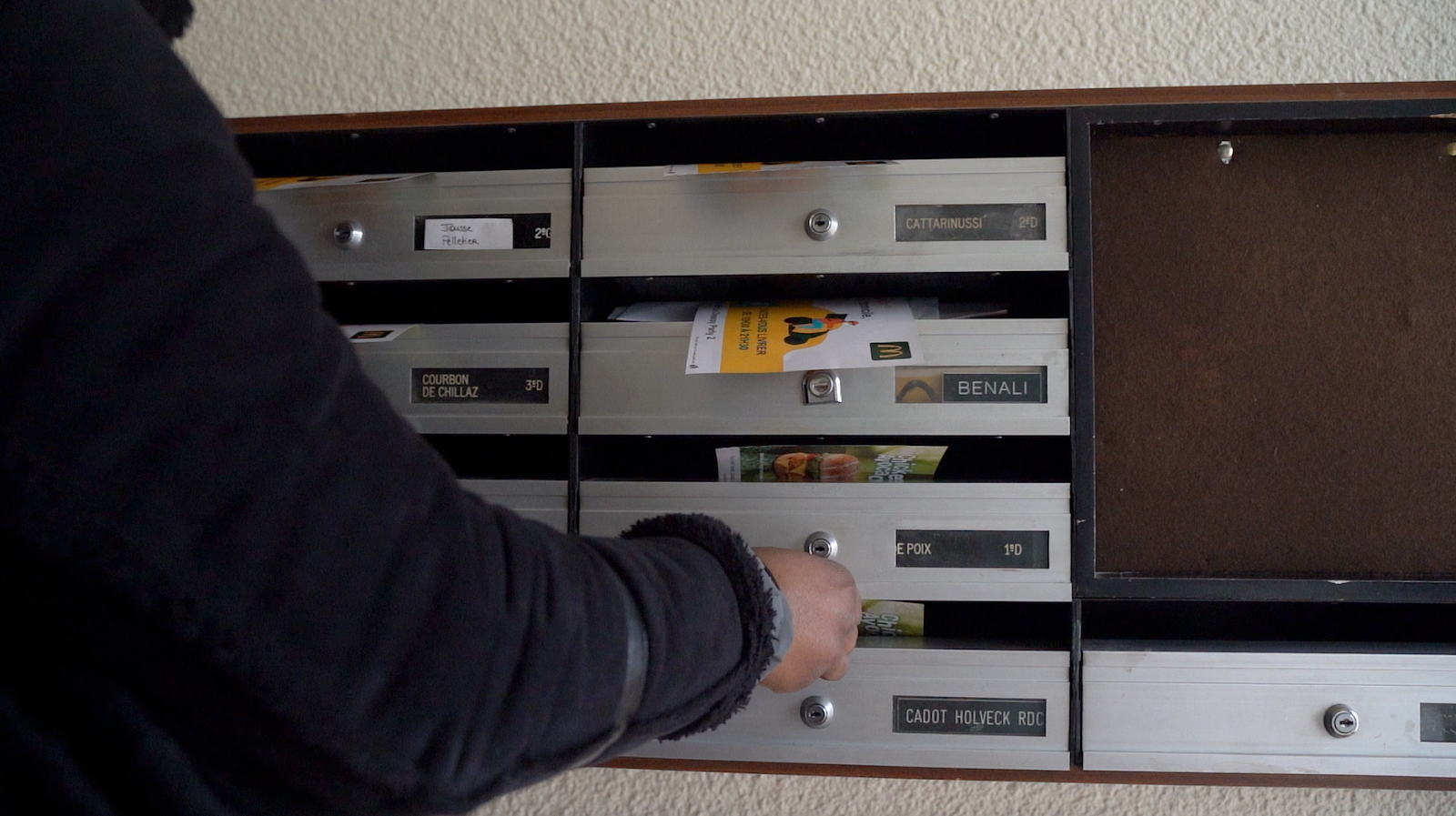 impact-local-street-marketing-distribution-en-boite-aux-lettres