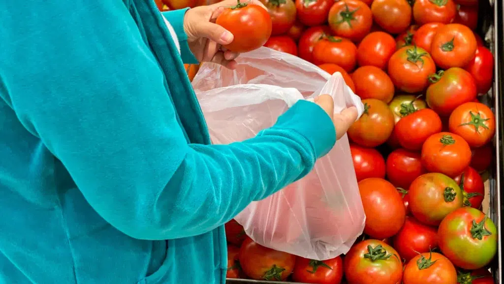 distribution-de-flyers-et-consommation-responsable-compatibilité