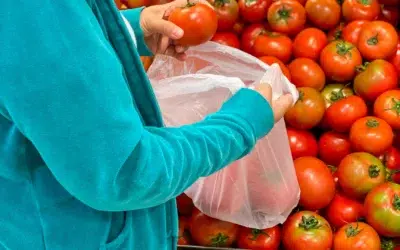 Distribution de flyers et consommation responsable : sortir du faux procès fait au papier